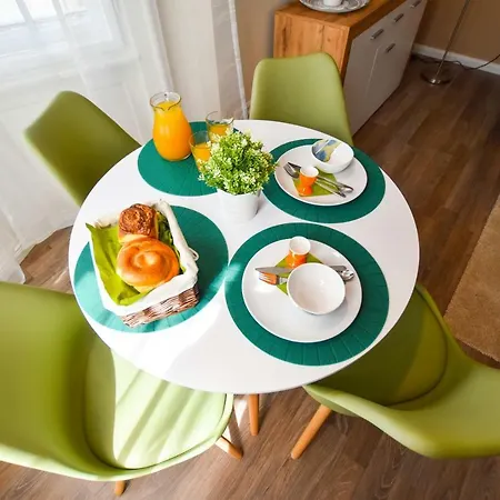 아파트 Christine Close To The Buda Castle